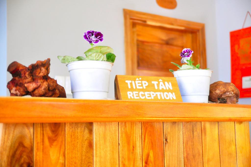 Lien Tho Guesthouse Дуонг-Донг Экстерьер фото